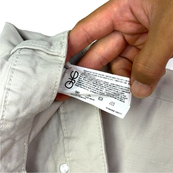 Gloria Vanderbilt All Around Slimming Effect Bermuda Jean Shorts Size 16 White - Picture 6 of 9